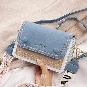 Crossbody bag/purse with thick strap